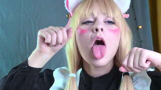 Vanilka Nekopara jazdy veľký penis a strieka