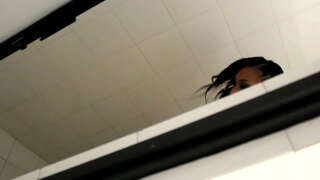 ���াথরুম, গরম