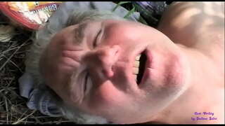 Шлюха ужат, кузе пӱртӱс кок трахаться кугыза, да тудын дек ушнат